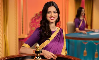 Hình ảnh về văn hóa đá gà truyền thống tại Đông Timor, người dân tụ tập xem đấu gà